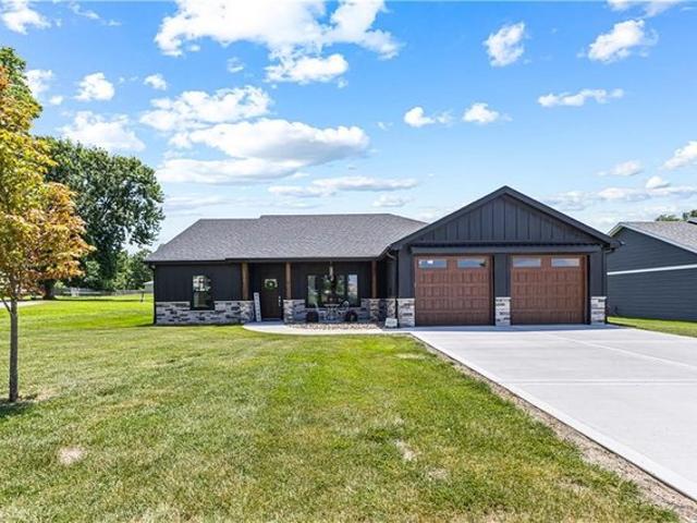 House for sale in Cameron, Missouri