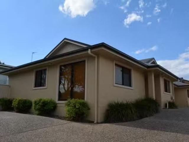 House for rent in Cockburn, Western Australia