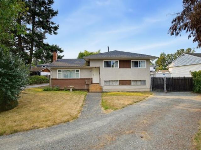 House for sale in Whalley, Surrey