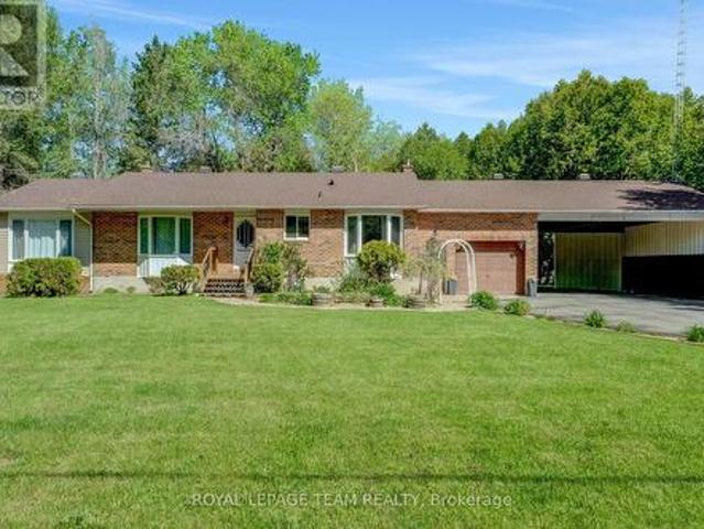 House for sale in South Dundas, Ontario