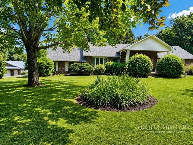 House for sale in Alleghany, North Carolina