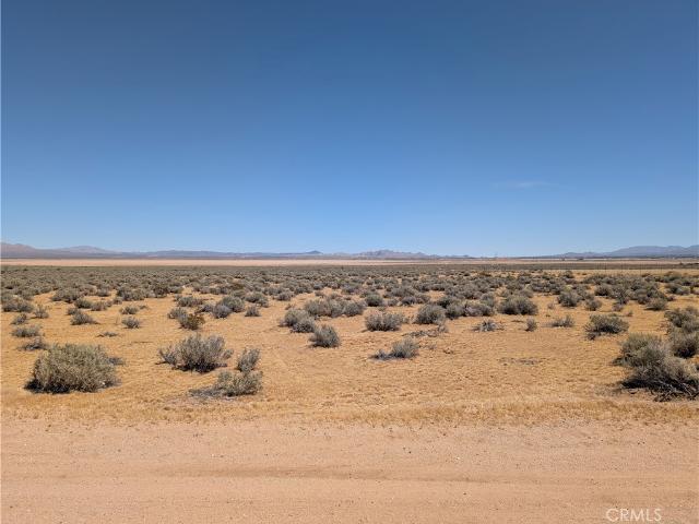Land for sale in Lucerne Valley, California