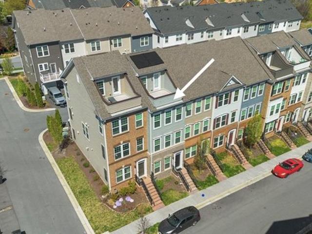 Townhouse for sale in Clarksburg, Maryland