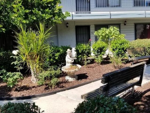 Apartment for rent in California