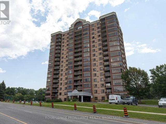 Condo for sale in Kingston, Ontario