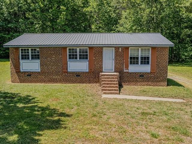 House for sale in Efland, North Carolina
