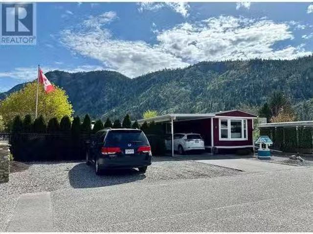 House for sale in Okanagan Falls, British Columbia