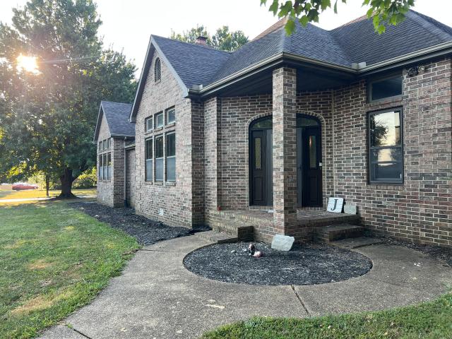 House for sale in Mountain Grove, Texas County