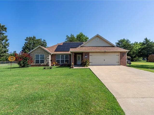 House for sale in Ark