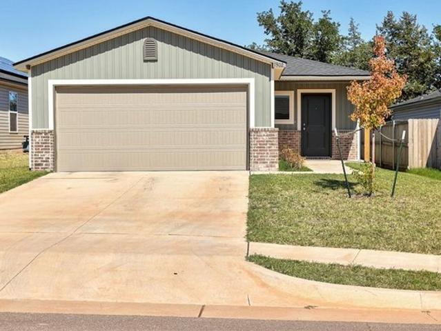 House for sale in Guthrie, Logan County