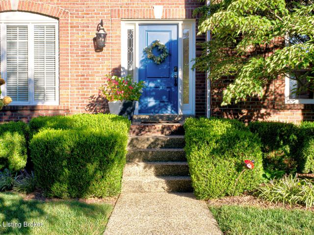 House for sale in Avoca, Louisville