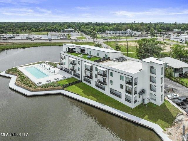Condo for sale in Gulfport, Mississippi