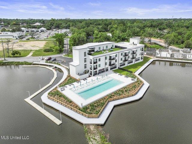 Condo for sale in Gulfport, Mississippi