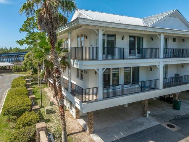 Townhouse for sale in Carrabelle, Florida