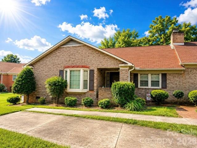Townhouse for sale in Rowan, North Carolina