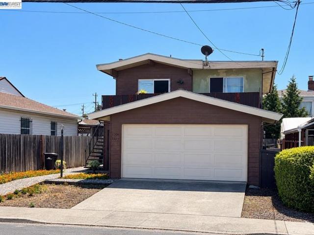 House for sale in Oakland, Alameda County