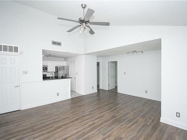 Condo for sale in Sandy Springs, Georgia