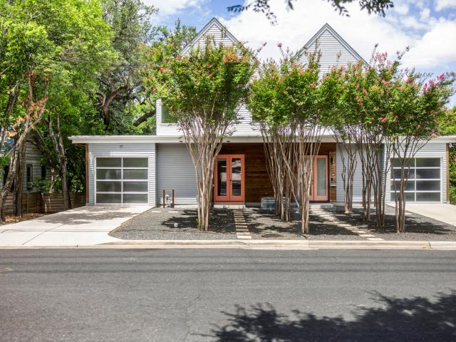 Duplex for sale in Austin