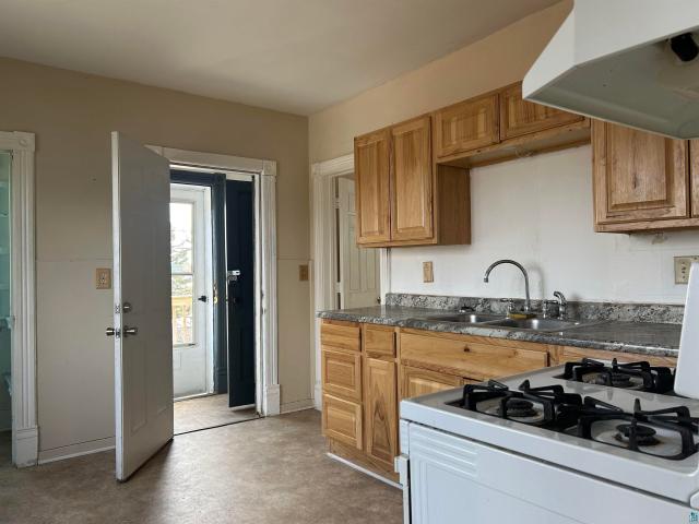 Property for sale in Lincoln Park, Duluth