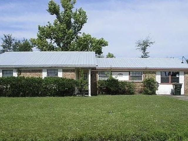 House for sale in Lynn Haven, Florida