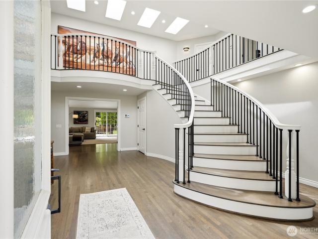 House for sale in Washington