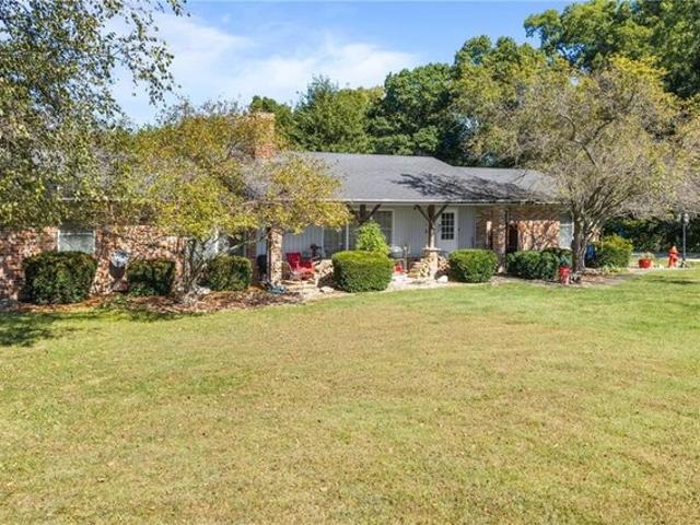 House for sale in Marshall, Clark County