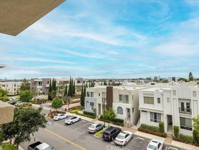 Condo for sale in Hawthorne, California