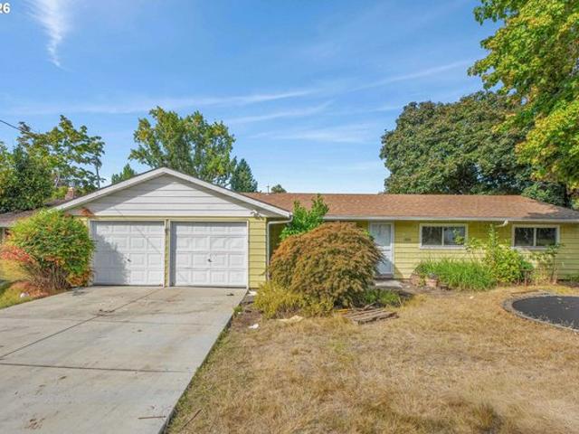 House for sale in Oregonia