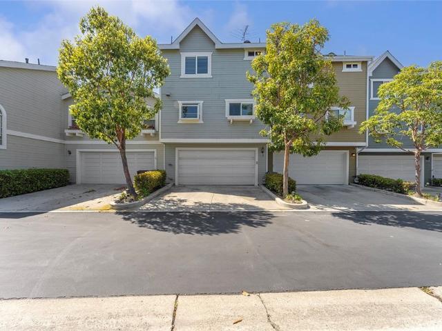 Townhouse for sale in Midway City, California