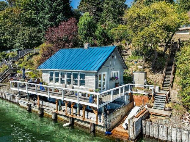 House for sale in Vashon, Washington