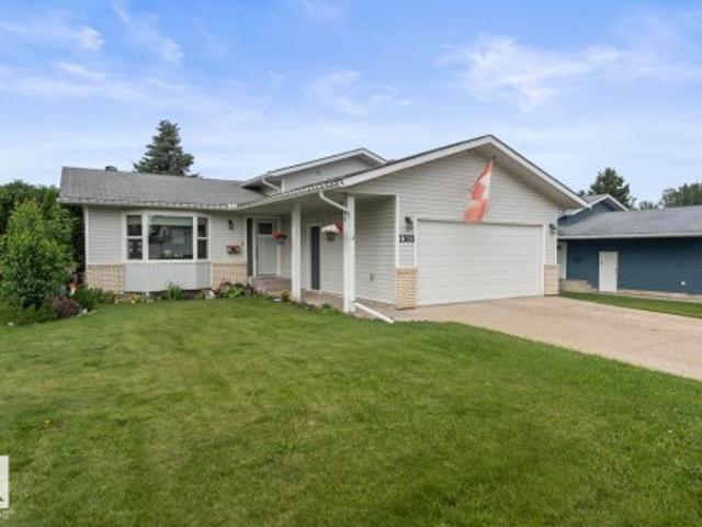 House for sale in Cherry Grove, Alberta