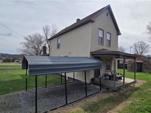 House for sale in Beaver, Pennsylvania