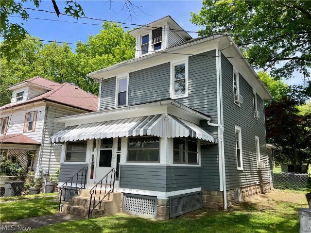 House for sale in Parkersburg, West Virginia