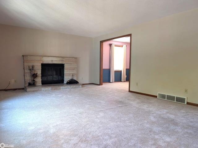 House for sale in Cerro Gordo, Iowa