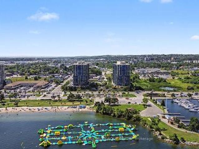 Condo for sale in Barrie, Central Ontario