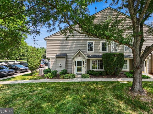 Condo for sale in Chester, Pennsylvania