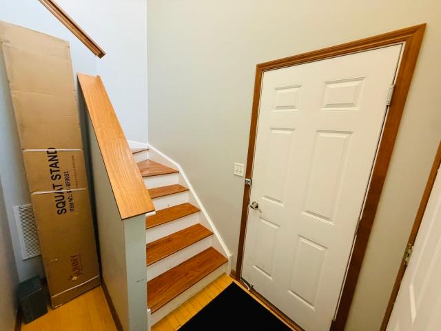 Townhouse for sale in Carpentersville, Illinois