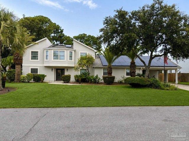 House for sale in Gulf Breeze, Florida
