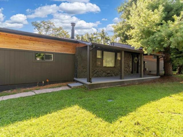 House for sale in Cambria, Illinois
