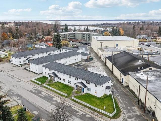 House for sale in Alaska
