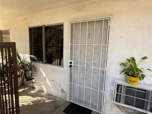 Condo for sale in Sylmar Neighborhood Council District, Canoga Park