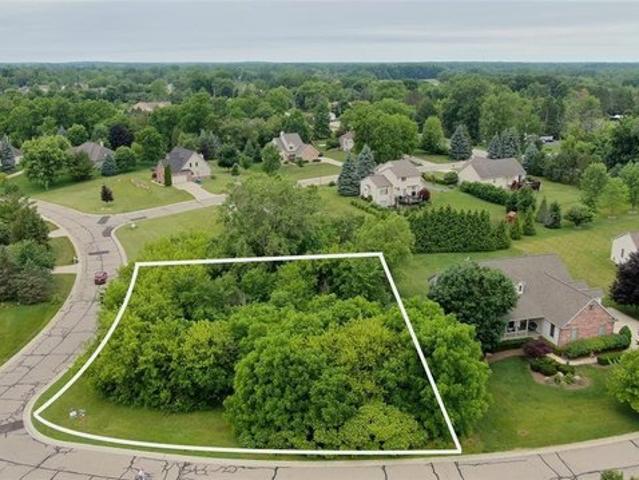 Land for sale in Fenton, Michigan
