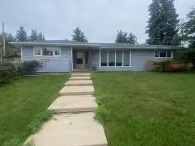 House for rent in Lethbridge, Alberta