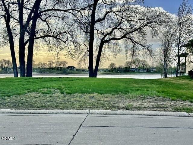 Land for sale in Bismarck, North Dakota