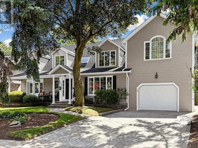 House for sale in Oakville, Ontario