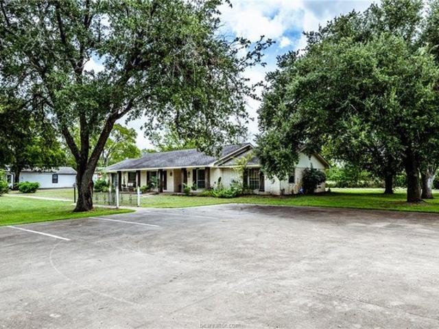 House for sale in Madisonville, Texas