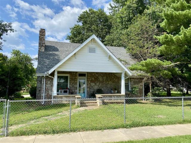 House for sale in Ark