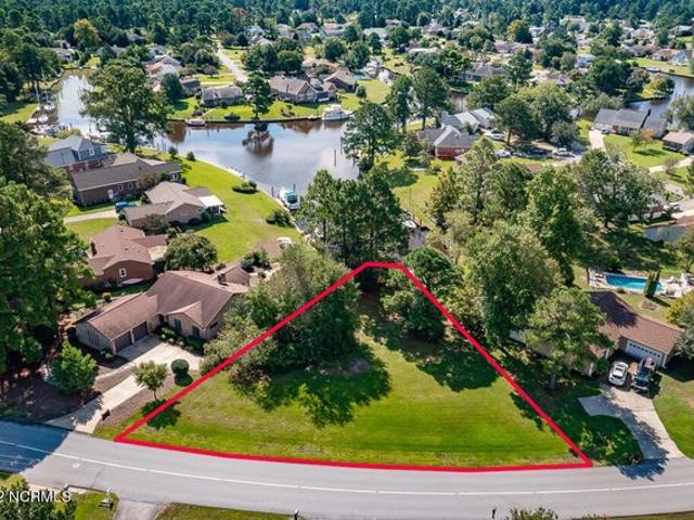 Land for sale in New Bern, North Carolina