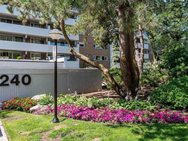 Condo for sale in Woburn, Ontario