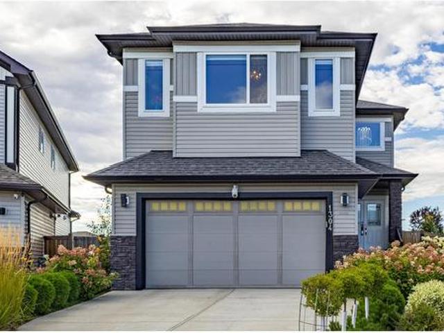 House for sale in Wedgewood, Alberta